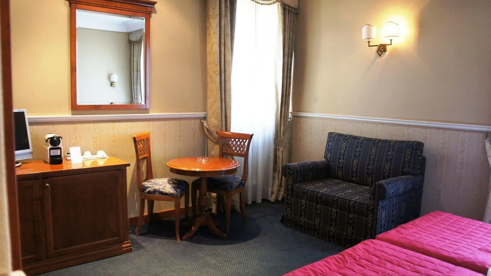 Hotel Relais Patrizi Rome 4*,