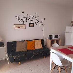 https://a-casa-di-sole-arese.it-lombardy.com