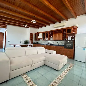 https://casa-luna.sicilyhotelsitaly.net
