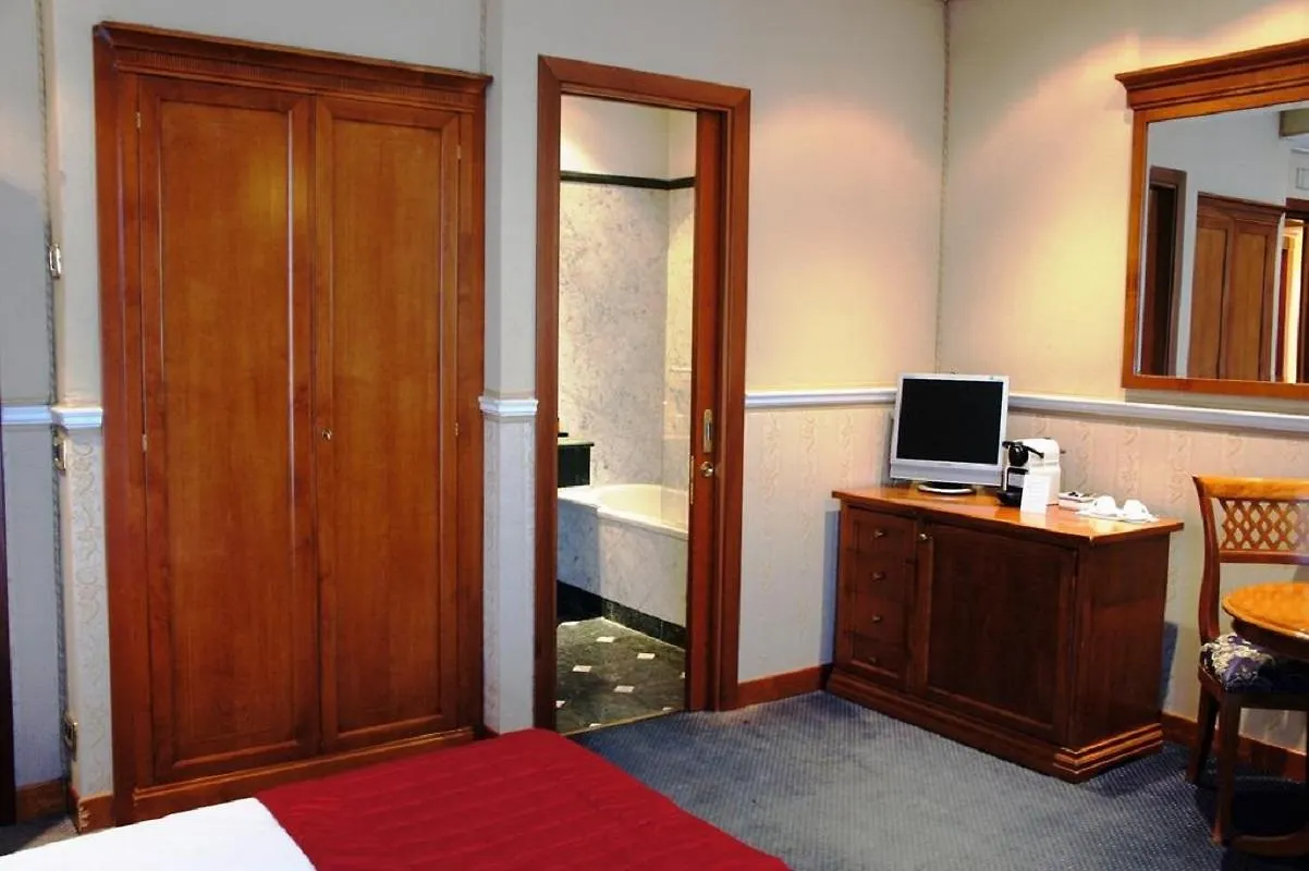 Hotel Relais Patrizi Roma 4*,