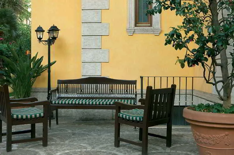 Hotel Relais Patrizi Roma 4*,  Italia