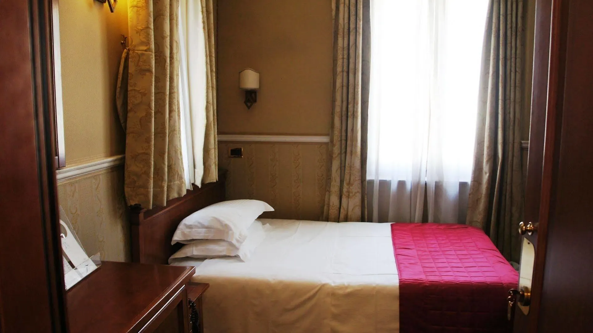 Hotel Relais Patrizi Roma